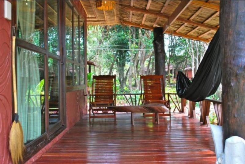 Bamboo Bungalows Koh Phayam Exterior foto